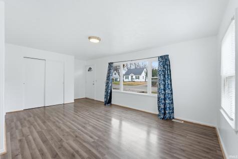 4508 SW Anthony Wayne Drive Fort Wayne IN 46806