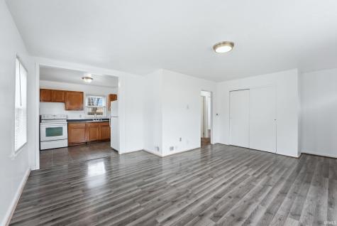 4508 SW Anthony Wayne Drive Fort Wayne IN 46806