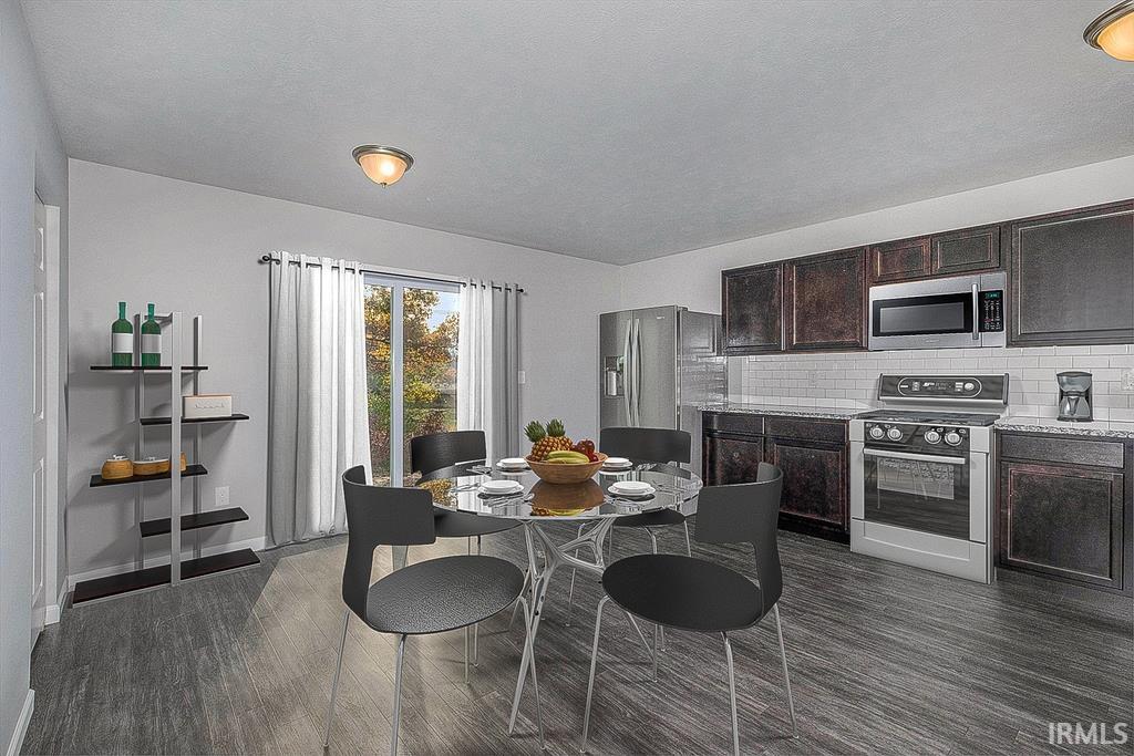 52579 East Trail South Bend IN 46628