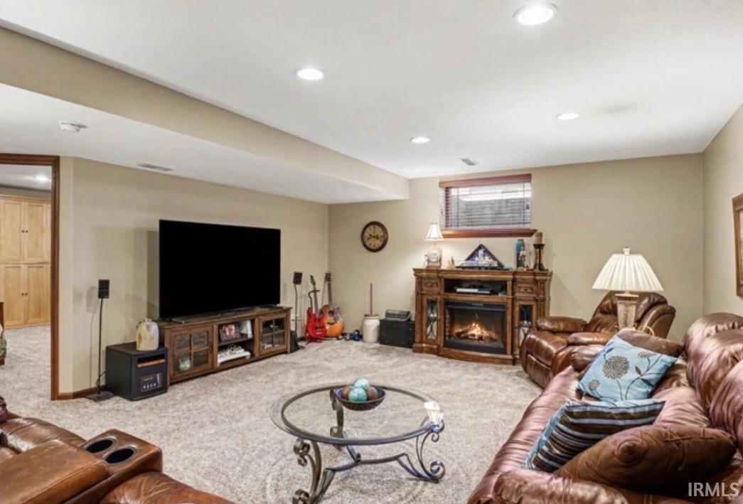 30081 Quail Pointe Drive Granger IN 46530