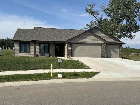141 West Wind Trail Avilla IN 46710