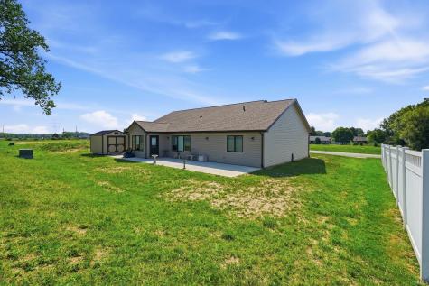 141 West Wind Trail Avilla IN 46710