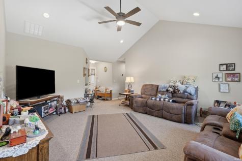 141 West Wind Trail Avilla IN 46710