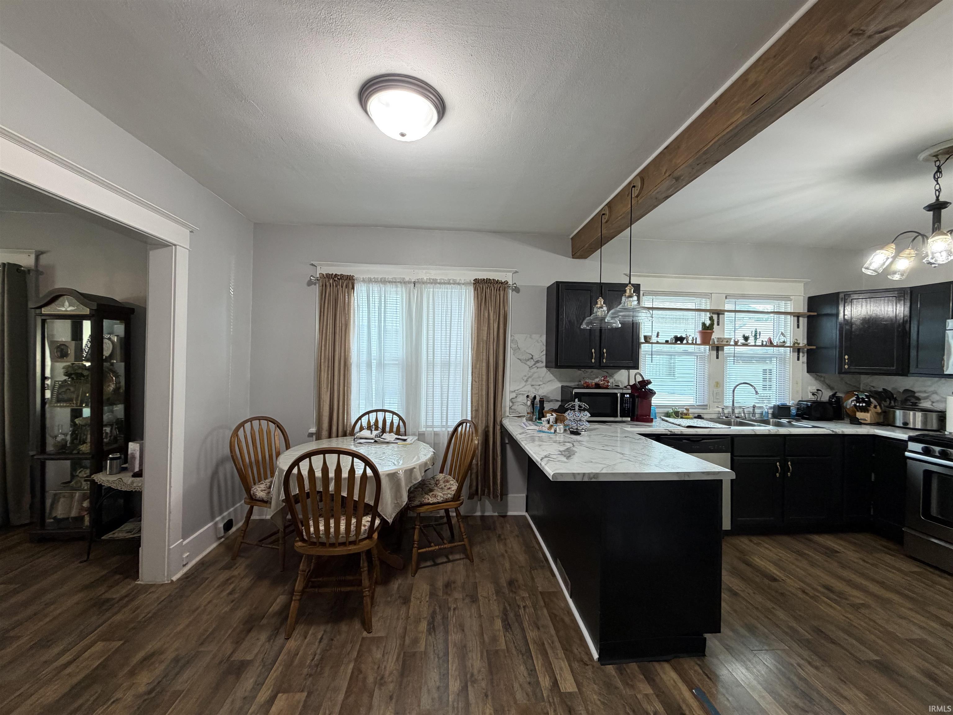 213 Manor Avenue Elkhart IN 46516