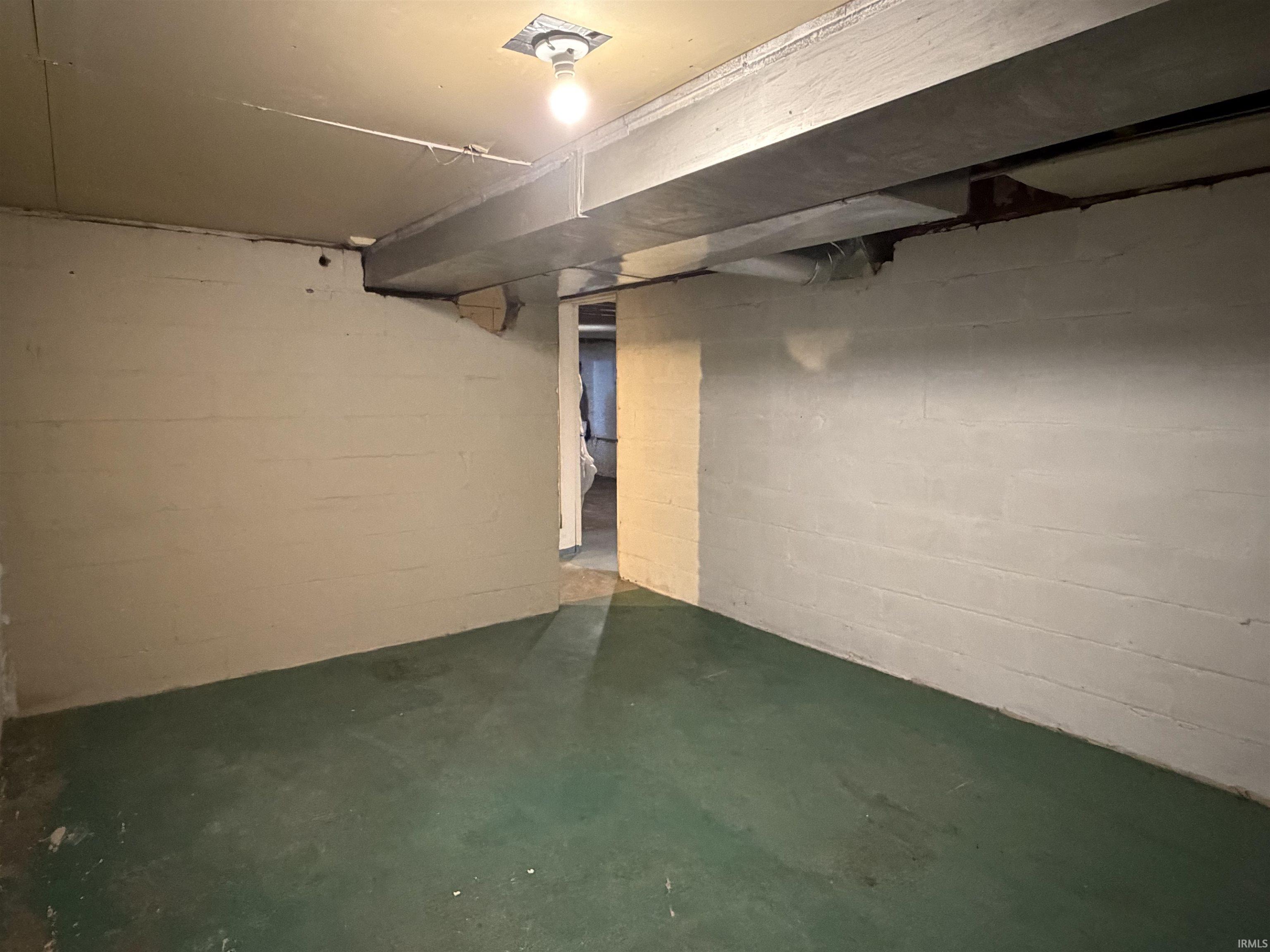 213 Manor Avenue Elkhart IN 46516