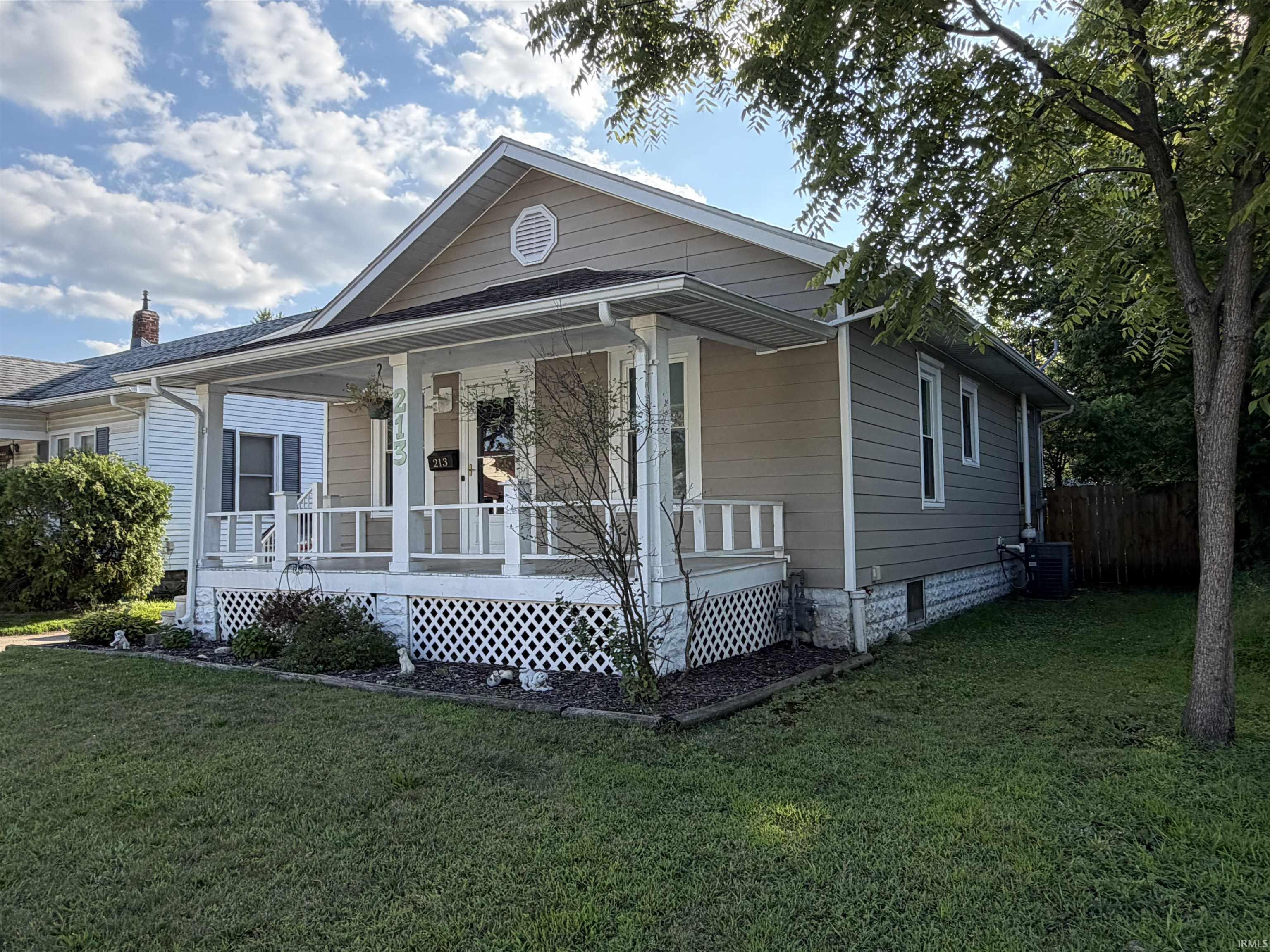 213 Manor Avenue Elkhart IN 46516