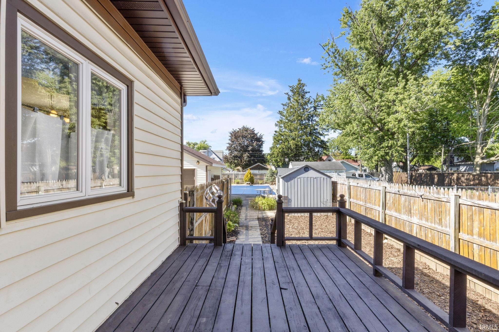 522 Laurel Street Elkhart IN 46514