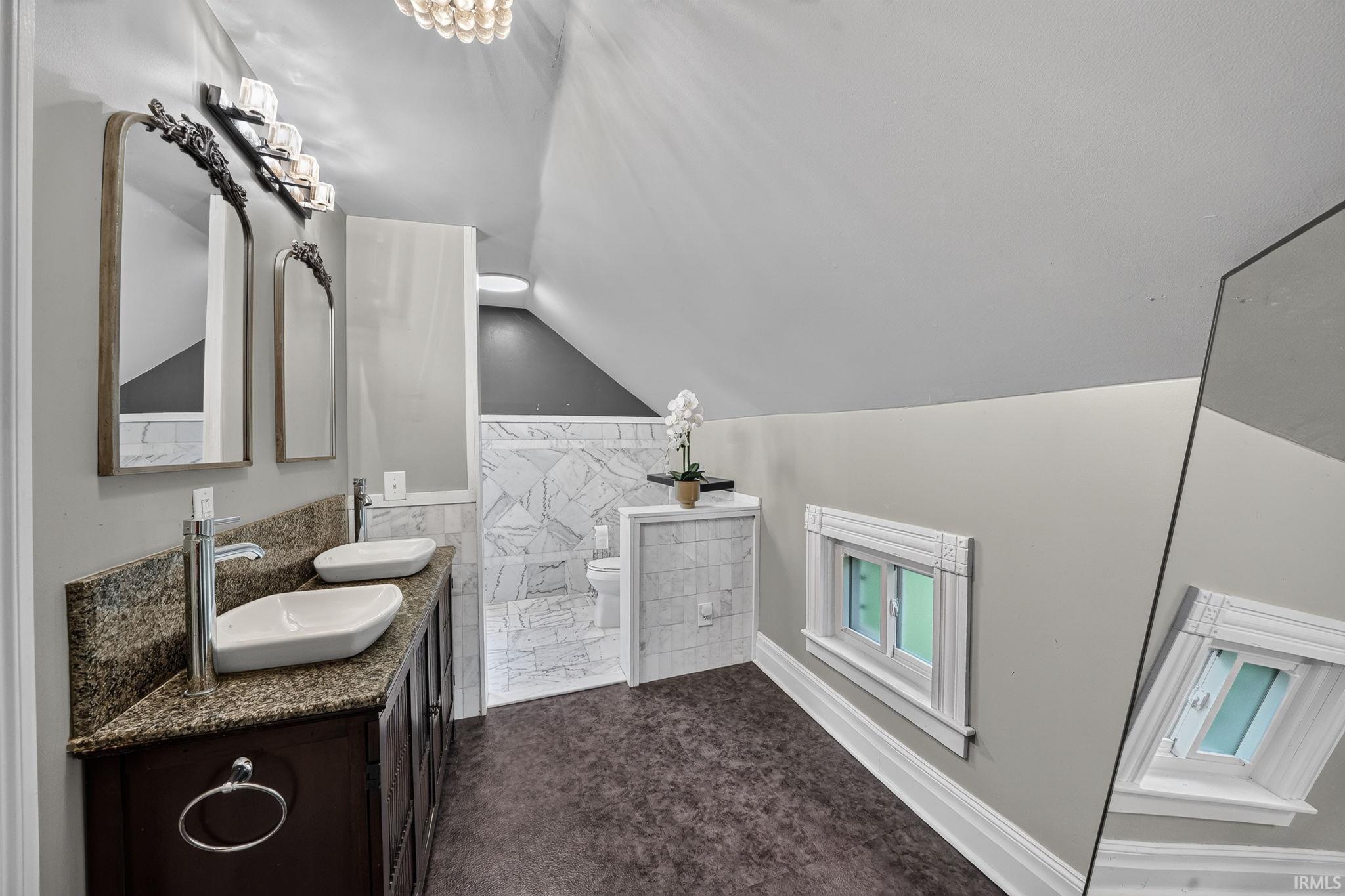 816 W Lasalle Avenue South Bend IN 46601