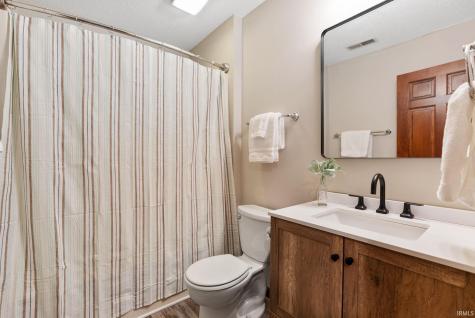 5417 Stonecreek Trail Fort Wayne IN 46825