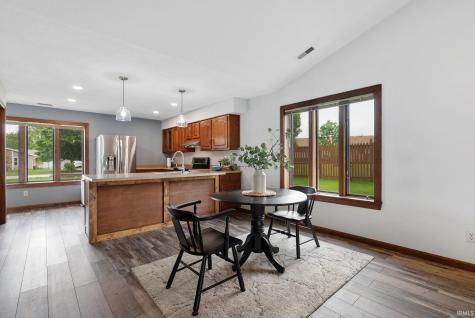 5417 Stonecreek Trail Fort Wayne IN 46825
