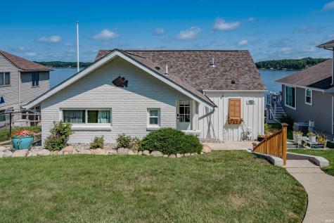 824 South Clear Lake Drive Fremont IN 46737