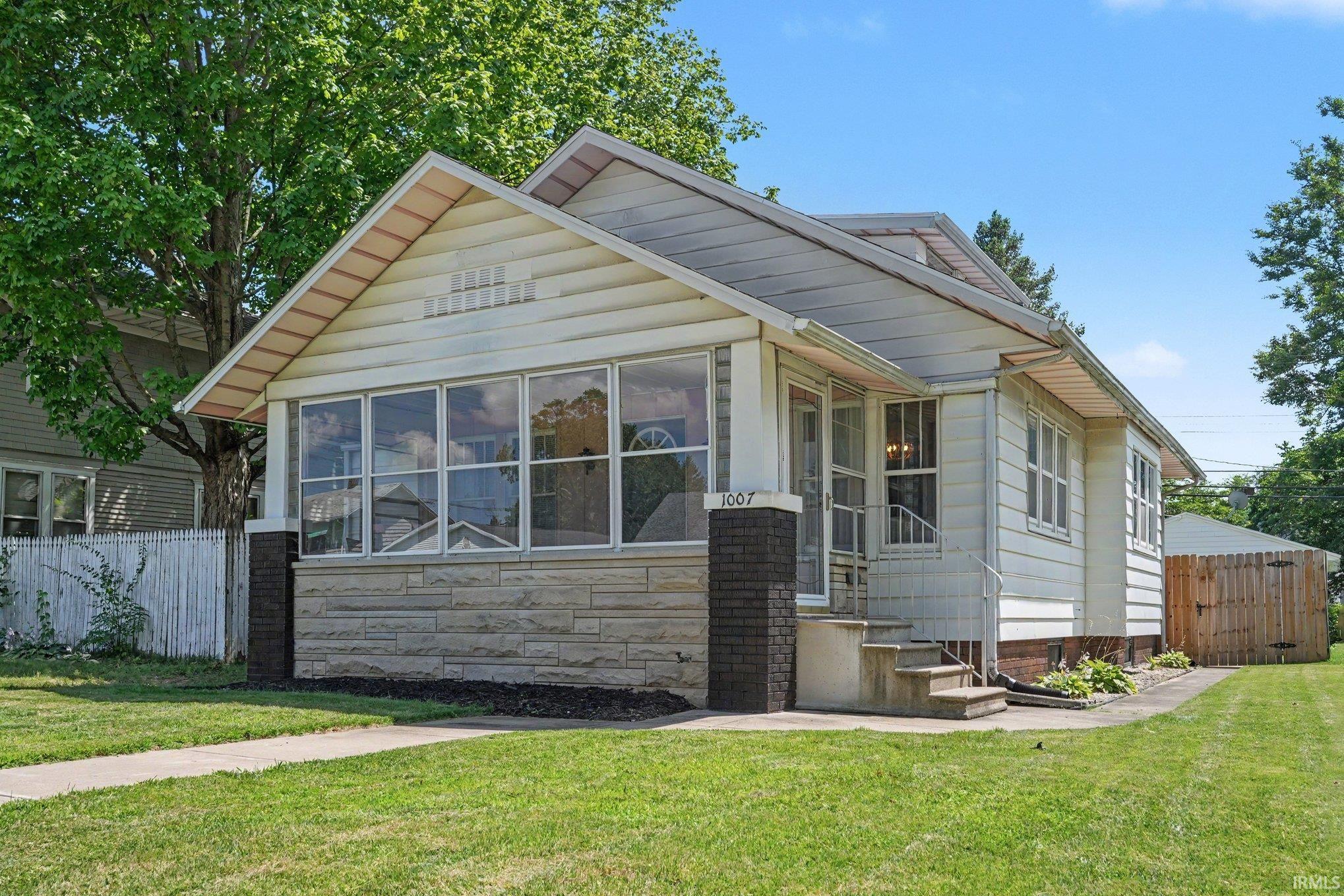 1007 E 3rd Street Mishawaka IN 46544