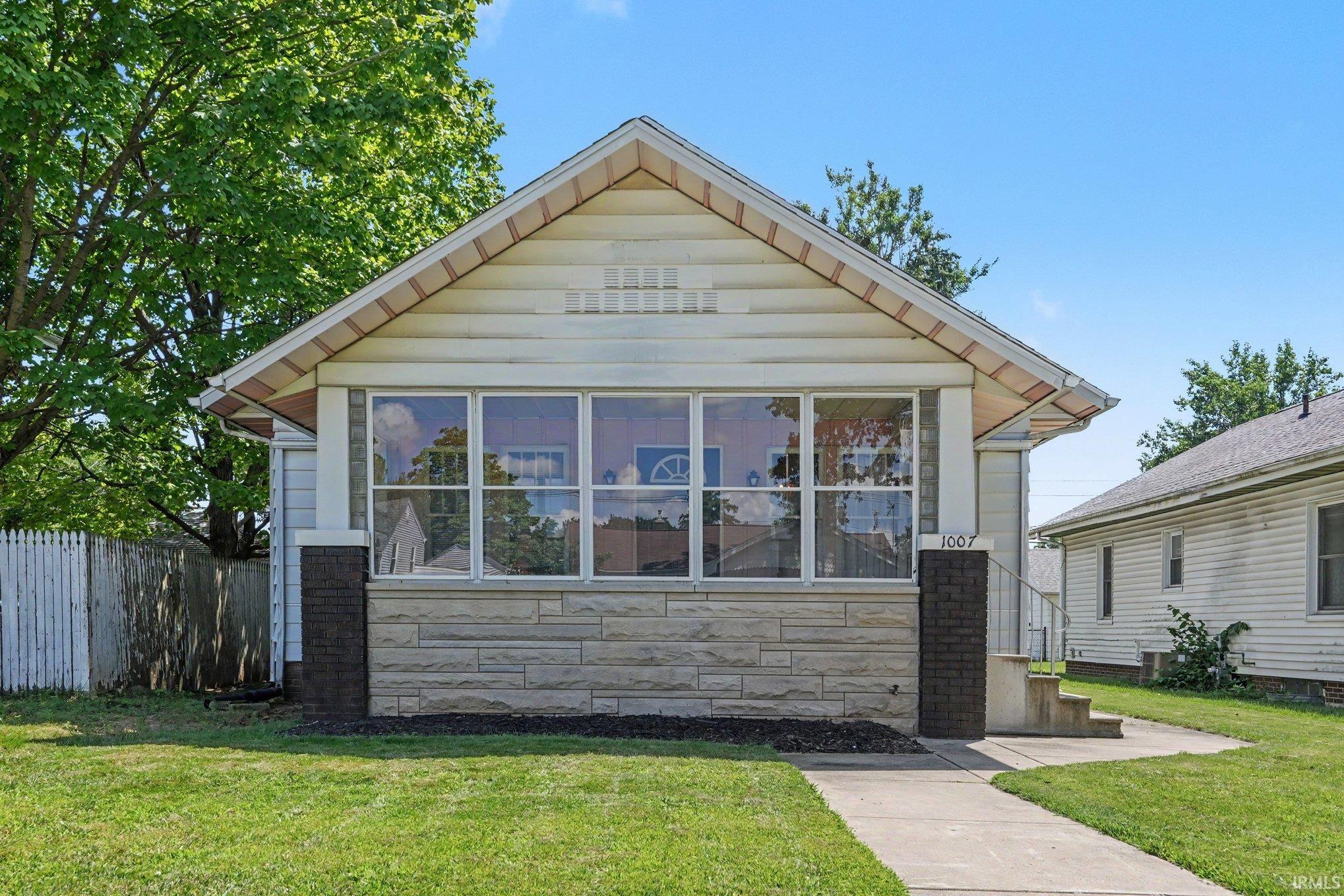 1007 E 3rd Street Mishawaka IN 46544
