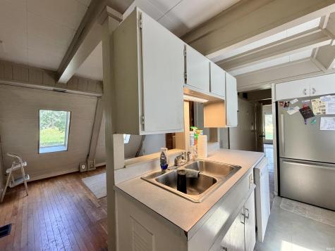 2533 N 1500 W Dugger IN 47848