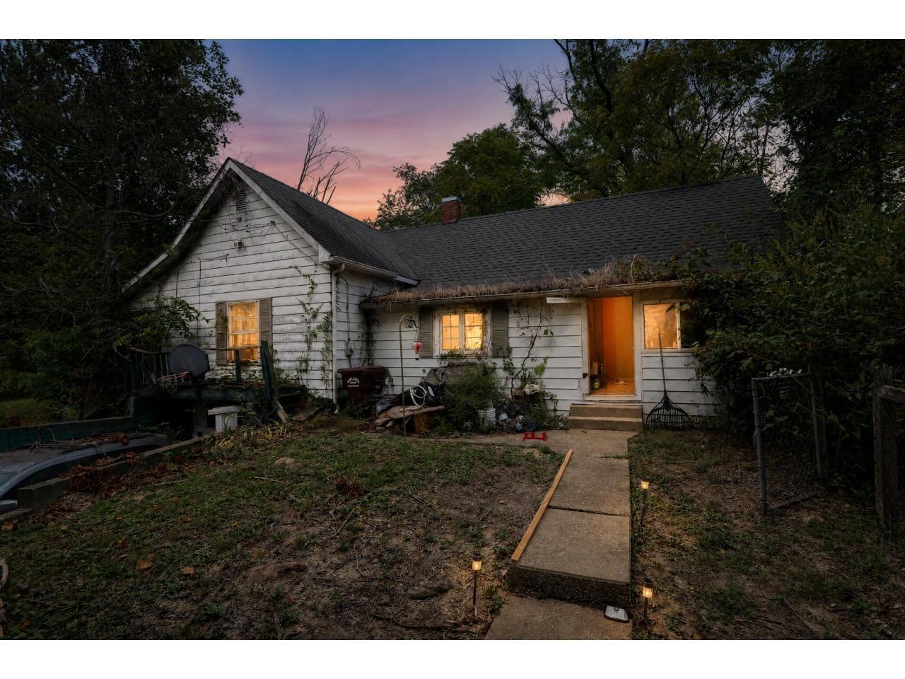 11699 S State Road 159 Highway Jasonville IN 47438