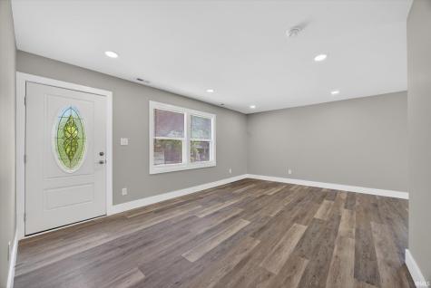 415 S 3rd Street Ellettsville IN 47429