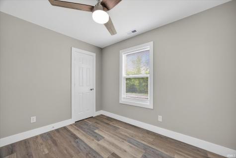 415 S 3rd Street Ellettsville IN 47429