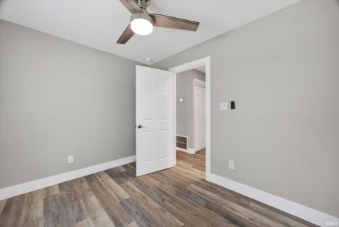 415 S 3rd Street Ellettsville IN 47429