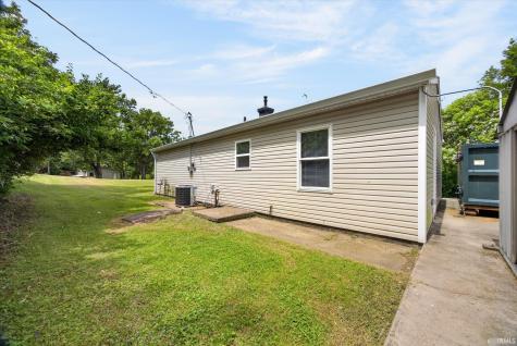 415 S 3rd Street Ellettsville IN 47429
