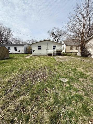 3619 S Felton Street Marion IN 46953