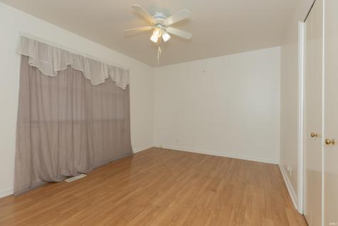 923 Forest Glen Drive Evansville IN 47712