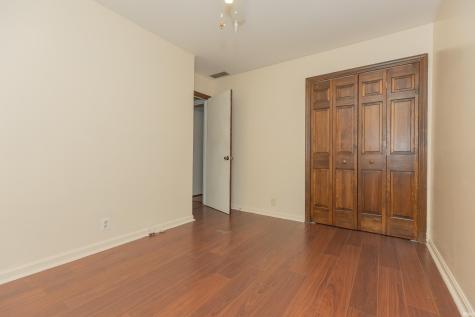 923 Forest Glen Drive Evansville IN 47712