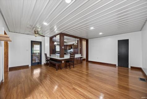 3192 W 100 S Road Bloomfield IN 47424