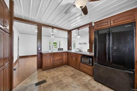 3192 W 100 S Road Bloomfield IN 47424