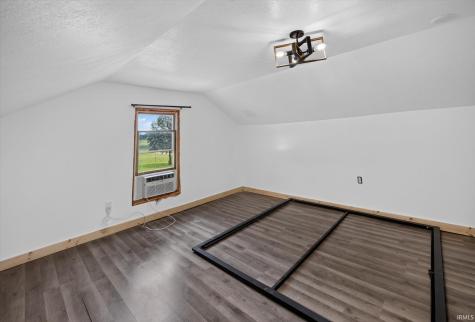 3192 W 100 S Road Bloomfield IN 47424