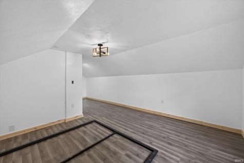 3192 W 100 S Road Bloomfield IN 47424