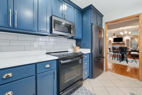 6055 N 190 W Howe IN 46746