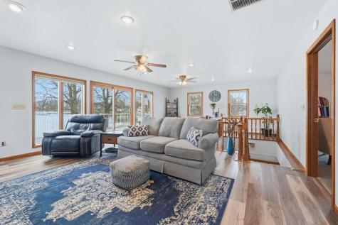 6055 N 190 W Howe IN 46746
