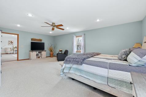 6055 N 190 W Howe IN 46746