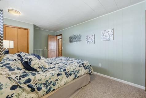 6055 N 190 W Howe IN 46746