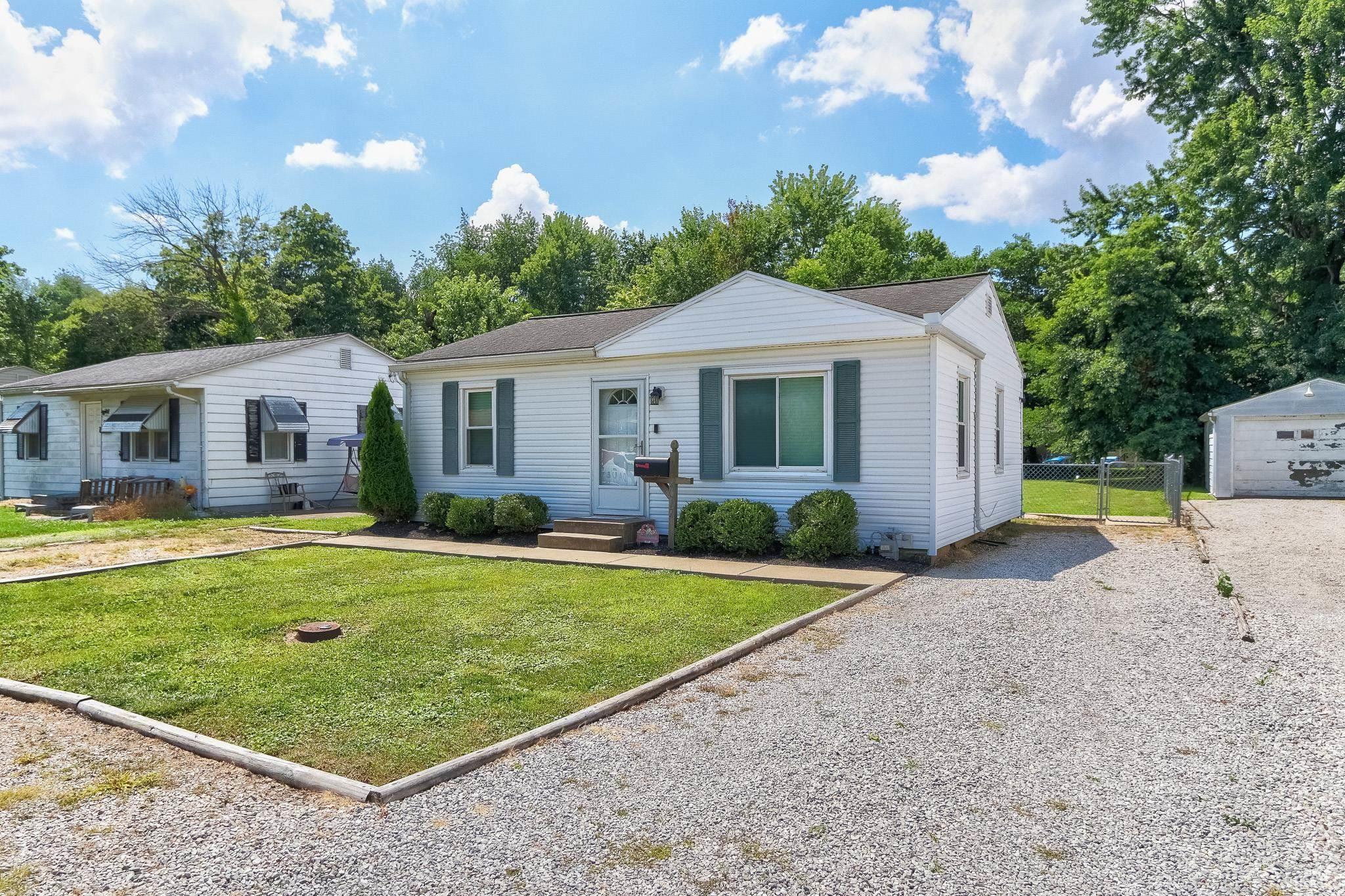 2017 Shelby Avenue Evansville IN 47714