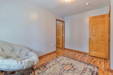 2017 Shelby Avenue Evansville IN 47714