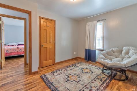 2017 Shelby Avenue Evansville IN 47714