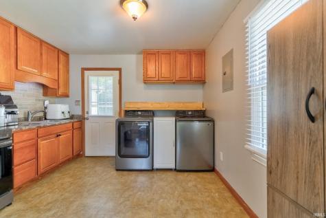 2017 Shelby Avenue Evansville IN 47714
