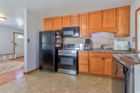 2017 Shelby Avenue Evansville IN 47714
