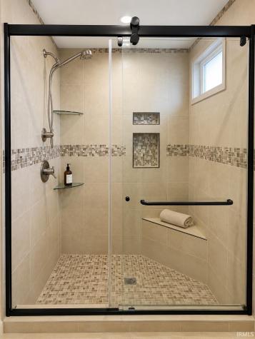 2616 Pine Cone Lane Warsaw IN 46582