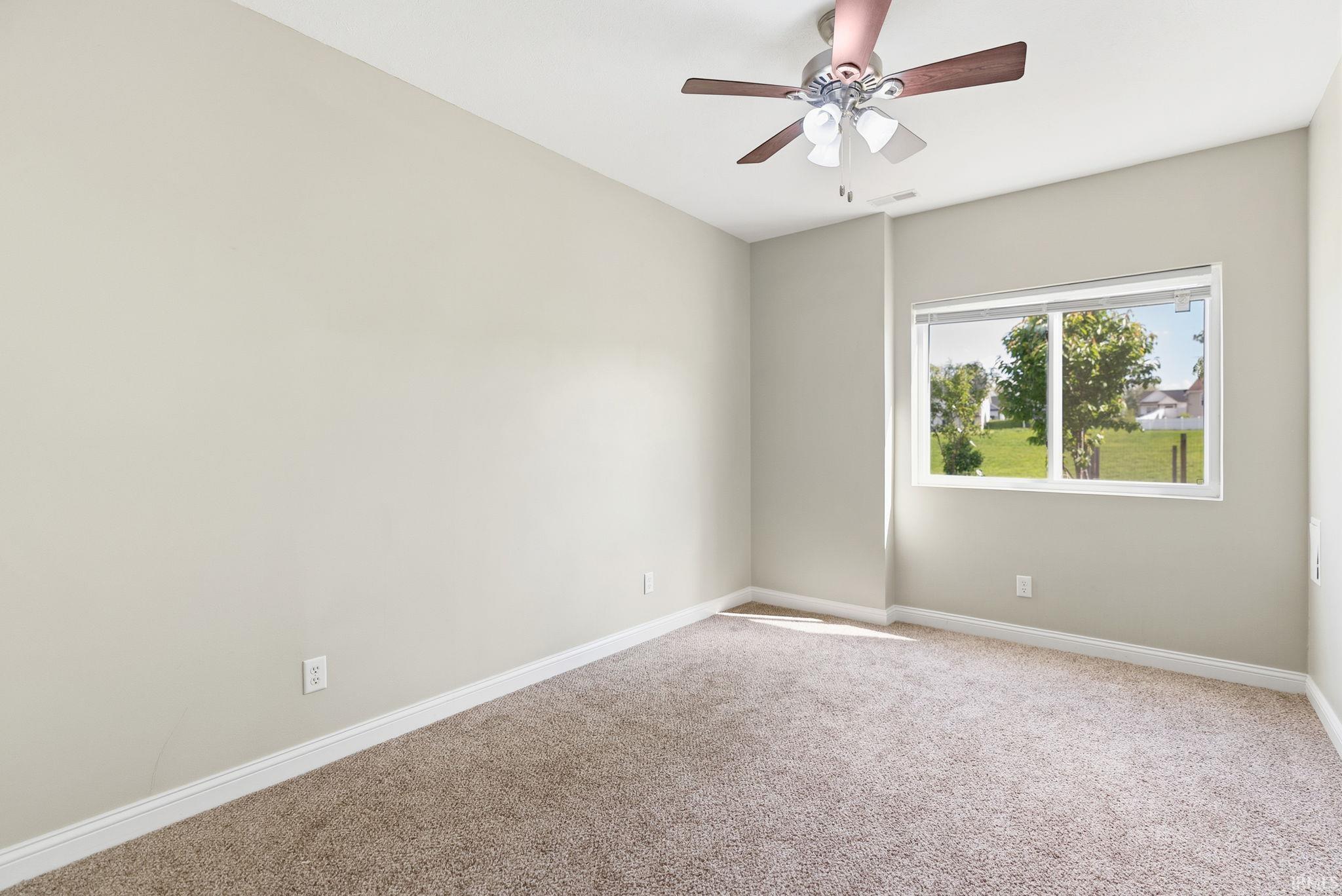 2616 Pine Cone Lane Warsaw IN 46582