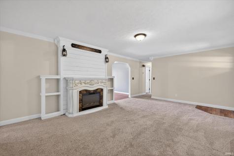 827 Troy Road Washington IN 47501