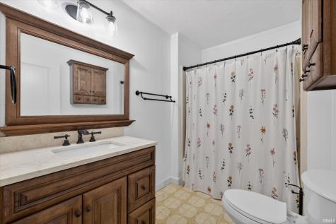 827 Troy Road Washington IN 47501
