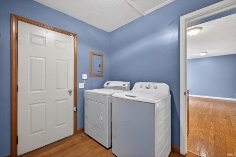827 Troy Road Washington IN 47501