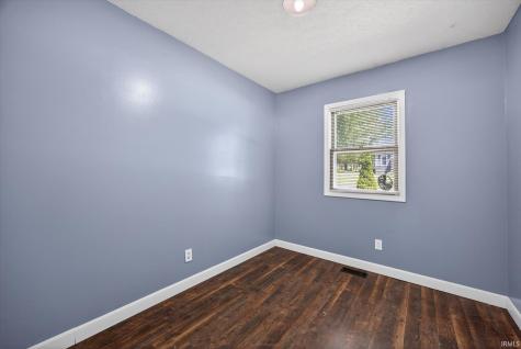 827 Troy Road Washington IN 47501