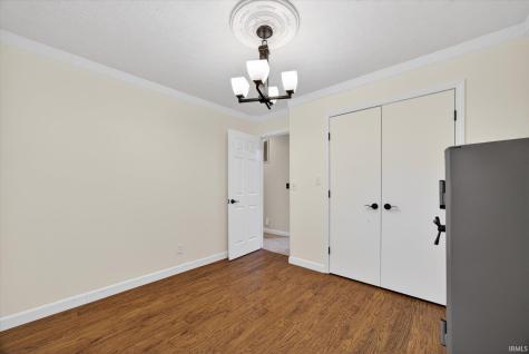827 Troy Road Washington IN 47501