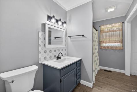 827 Troy Road Washington IN 47501