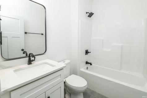7536 W Justice Avenue Bloomington IN 47404