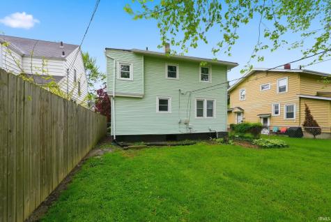2209 Curdes Avenue Fort Wayne IN 46805