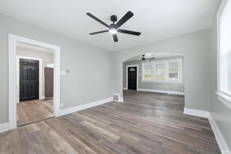 2209 Curdes Avenue Fort Wayne IN 46805